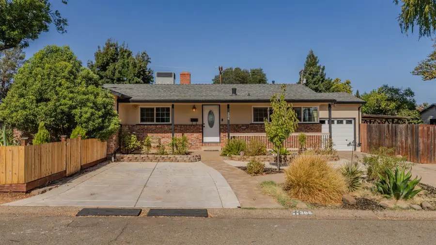 306 Dean Way, Folsom, CA 95630 - #3