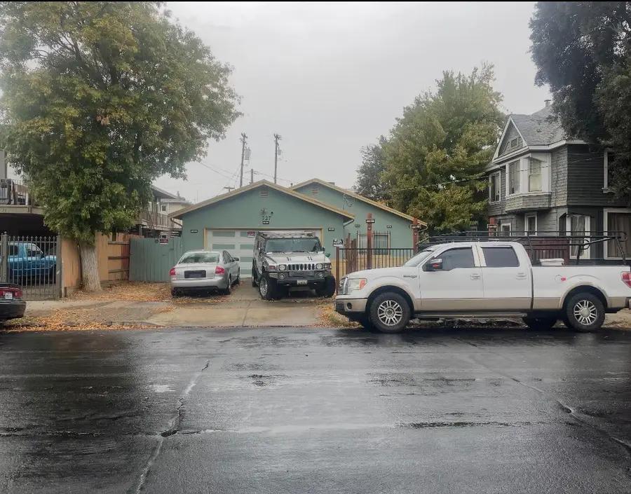 727 E Fremont Street, Stockton, CA 95202 - #3