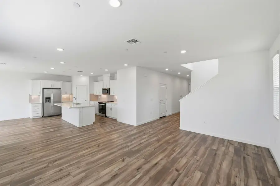 1270 N Robiolo Lane, Mountain House, CA 95391 - #3