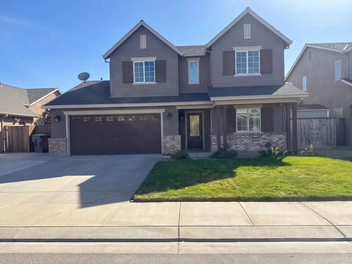 2520 Meadowgate Drive, Riverbank, CA 95367 - #1