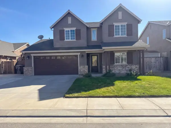 2520 Meadowgate Drive, Riverbank, CA 95367