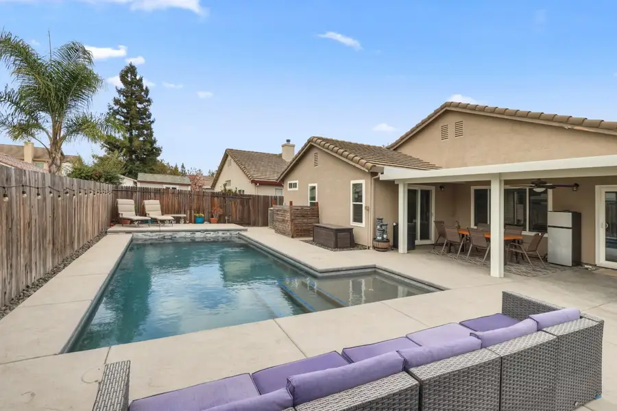9040 Pembridge Drive, Elk Grove, CA 95624 - #3