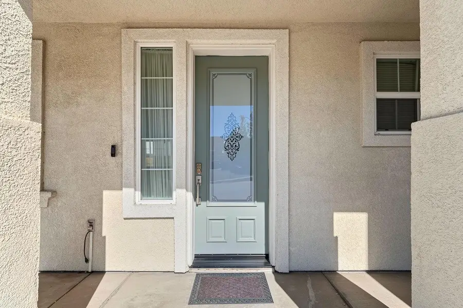 2889 Sierra Gold Court, Riverbank, CA 95367 - #2