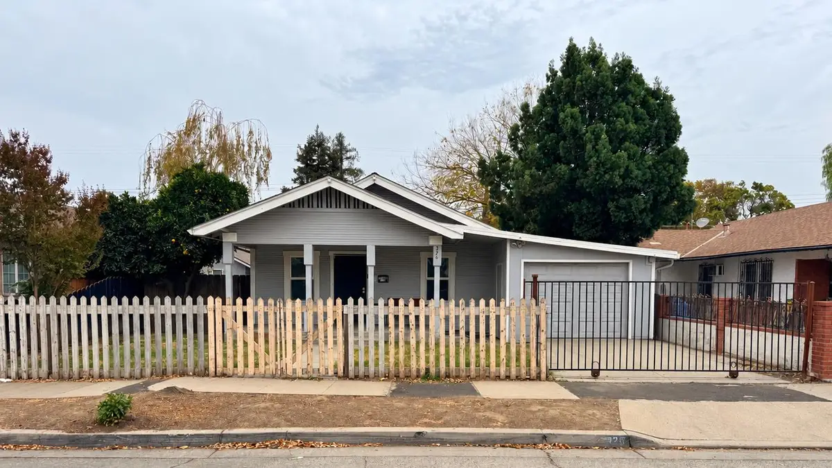326 Roselawn Avenue, Modesto, CA 95351 - #1