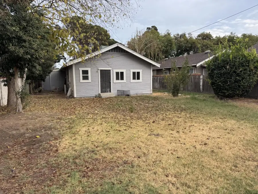 326 Roselawn Avenue, Modesto, CA 95351 - #3