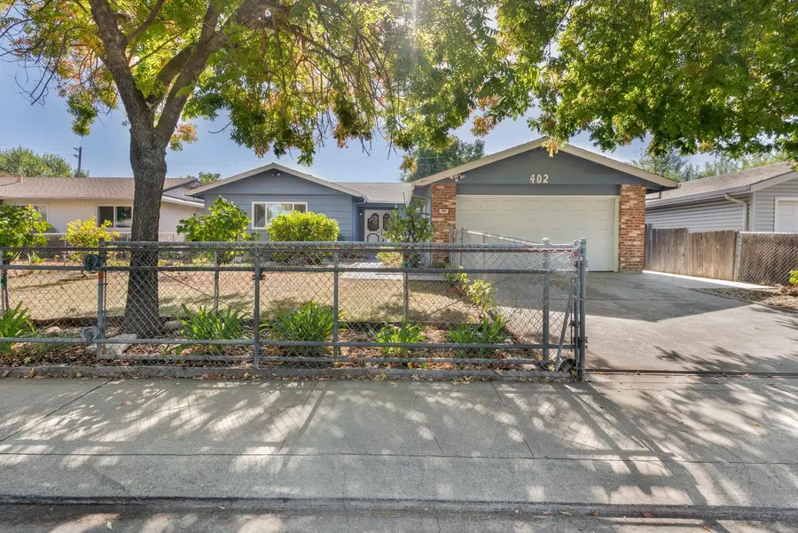402 Erma Avenue, Stockton, CA 95207 - #2