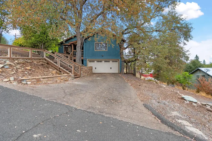 1233 Love Street, Angels Camp, CA 95222 - #2