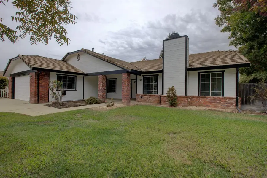 909 Lehigh Drive, Merced, CA 95348 - #3