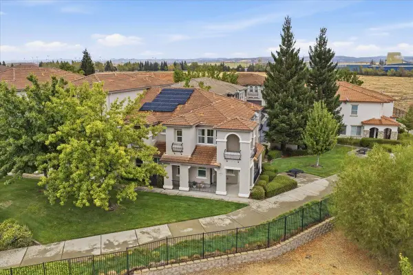 1014 Hudson Circle, Lincoln, CA 95648