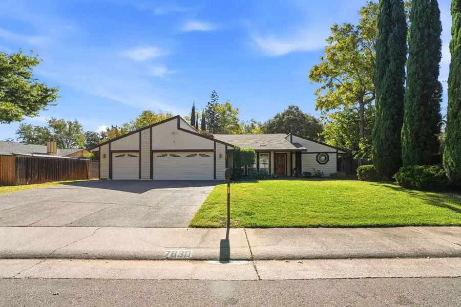 7830 Meadowriver Way, Citrus Heights, CA 95610 - #2