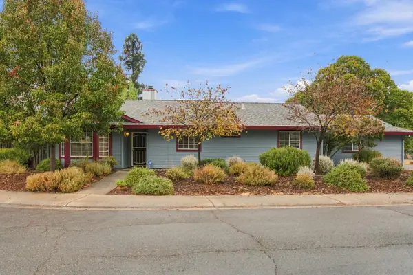 3954 Thornhill Drive, Sacramento, CA 95826