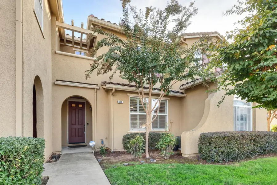 8398 Crystal Walk Circle, Elk Grove, CA 95758 - #3