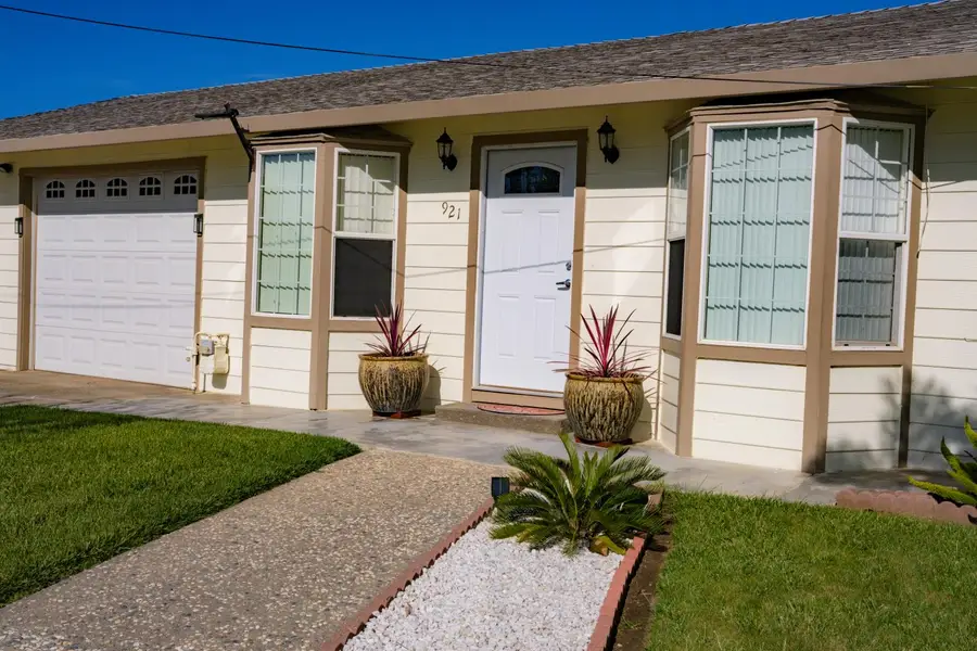 921 12th Street, Williams, CA 95987 - #2