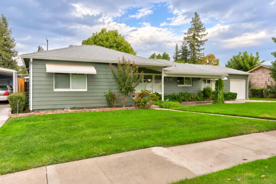 255 E 20th Street, Merced, CA 95340 - #3