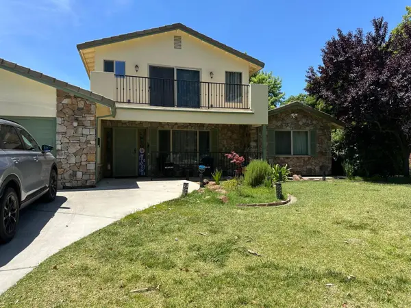3621 W Country Club Lane, Sacramento, CA 95821