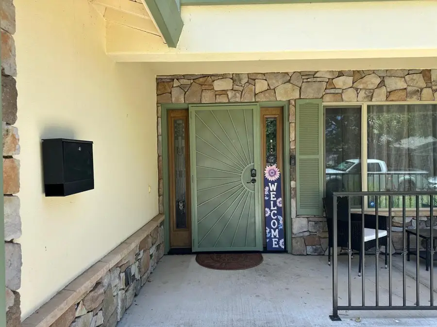 3621 W Country Club Lane, Sacramento, CA 95821 - #2