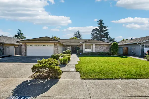 2442 Meadow Lake Drive, Stockton, CA 95207