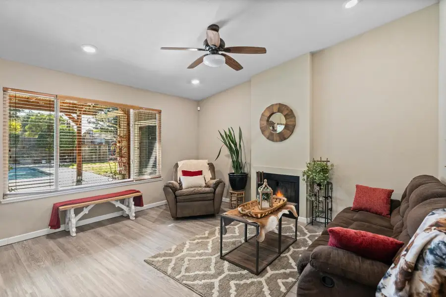 2448 Meadow Lake, Stockton, CA 95207 - #3