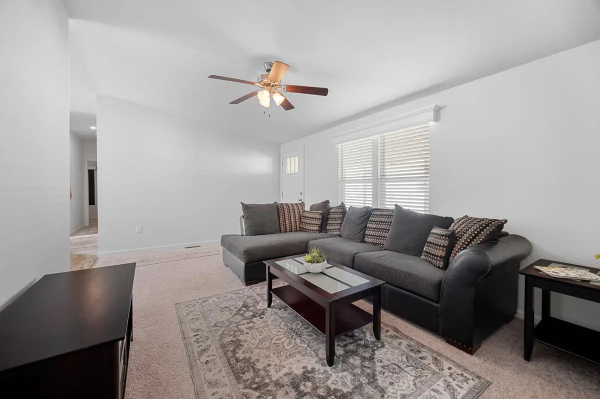 900 Old Stockton #402, Oakdale, CA 95361 - #1