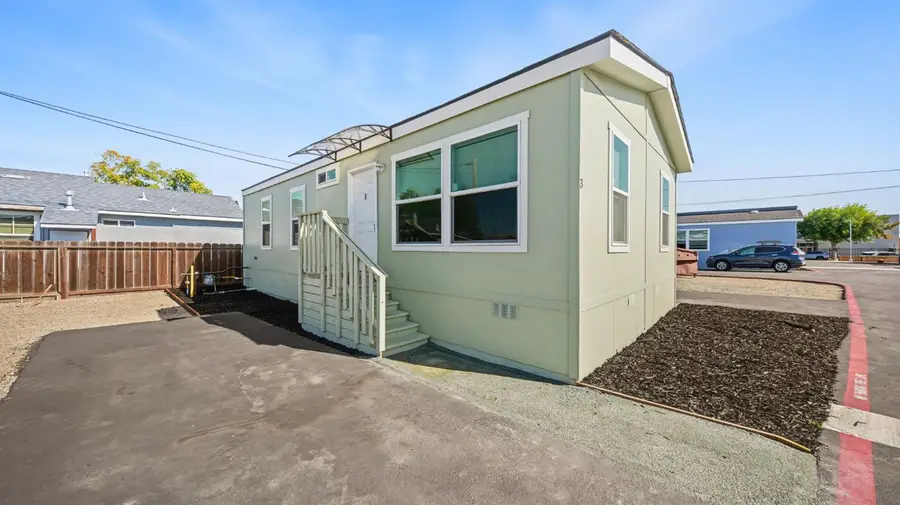 317 Moffat Boulevard #3, Manteca, CA 95336 - #2