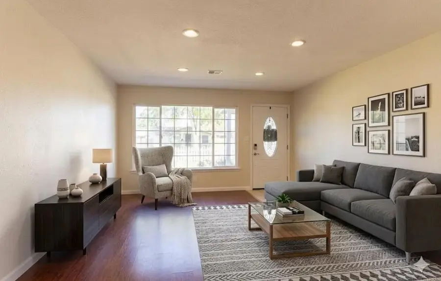 609 College Avenue, Coalinga, CA 93210 - #3