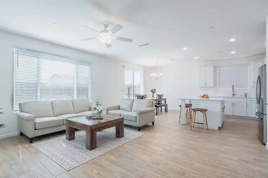 1180 Encore Way, Madera, CA 93636 - #2