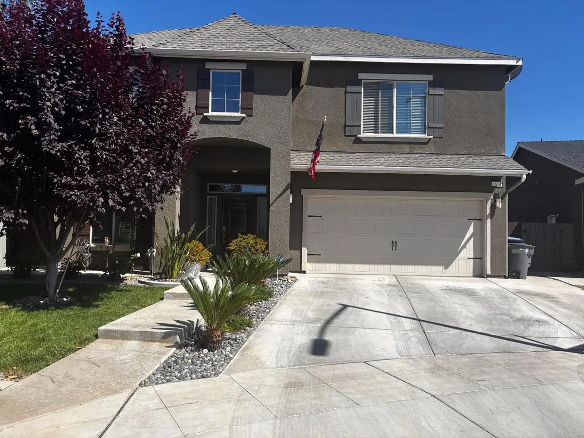 1614 N Barcus Avenue, Fresno, CA 93722 - #1