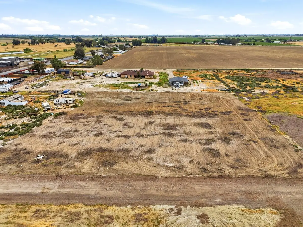 0 Jackson Ave, Lemoore, CA 93245 - #1