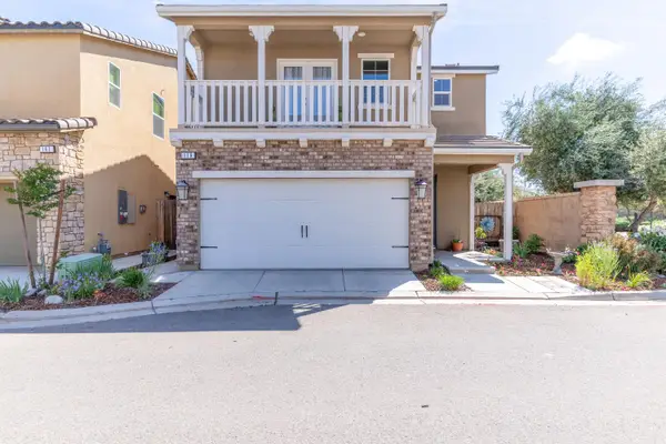 179 Sunset Drive, Madera, CA 93636