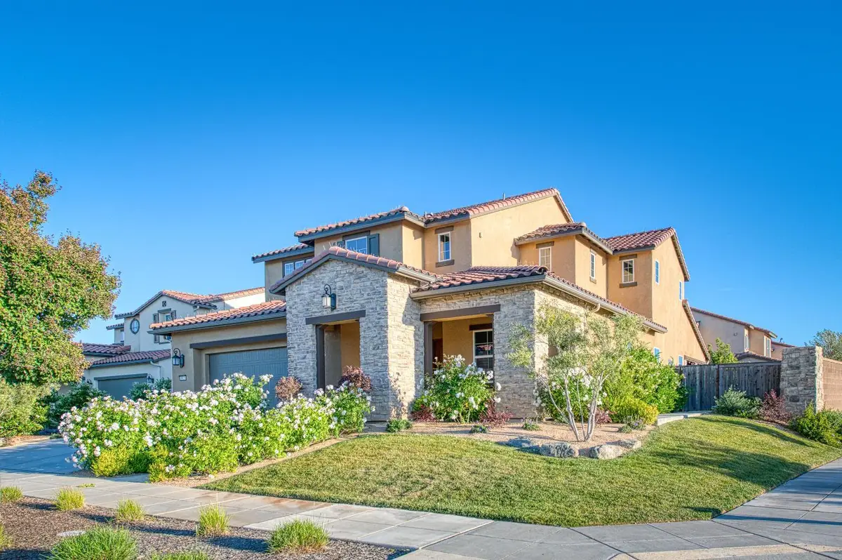 912 Vineyard Court, Madera, CA 93636 - #1