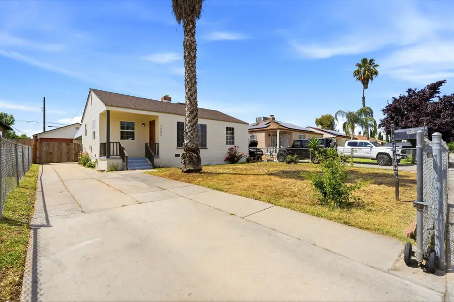 2486 S 10th Street, Fresno, CA 93725 - #3