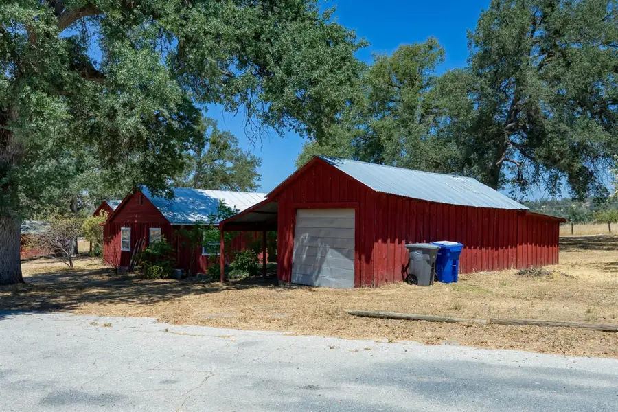 31913 Auberry Road, Auberry, CA 93602 - #2