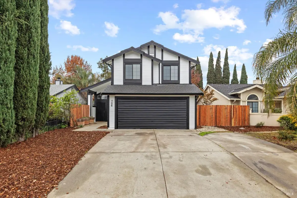 706 Peregrine Way, Vacaville, CA 95687 - Image #1