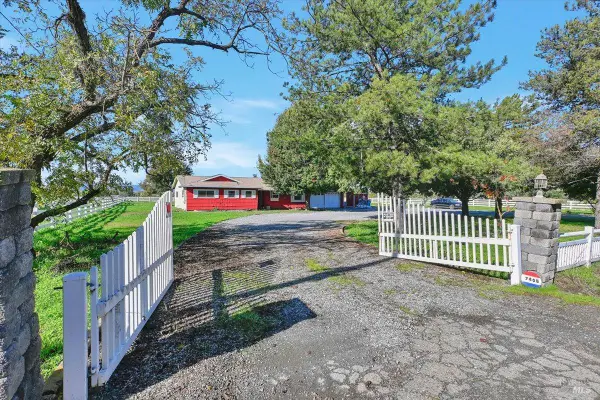 7405 Gentile Lane, Vacaville, CA 95688