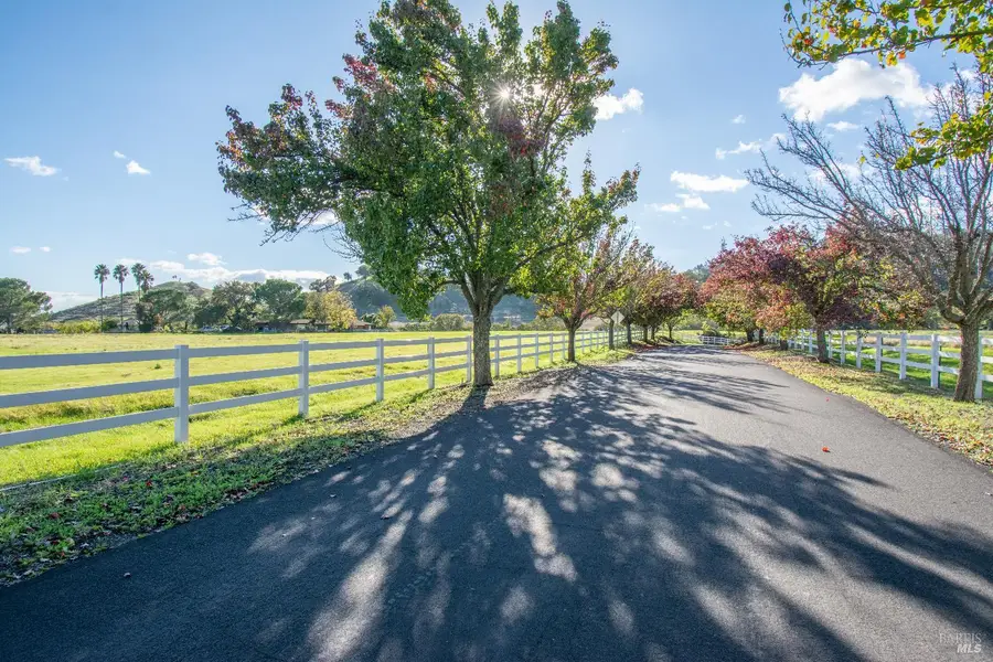 3368 Hidden Valley Lane, Fairfield, CA 94534 - Image #2