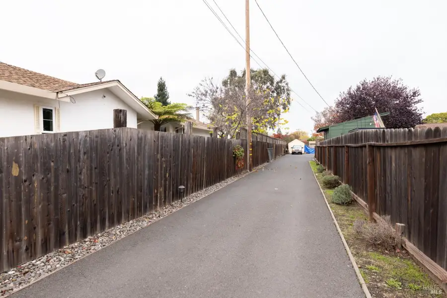 2030 W Pueblo Avenue, Napa, CA 94558 - Image #3