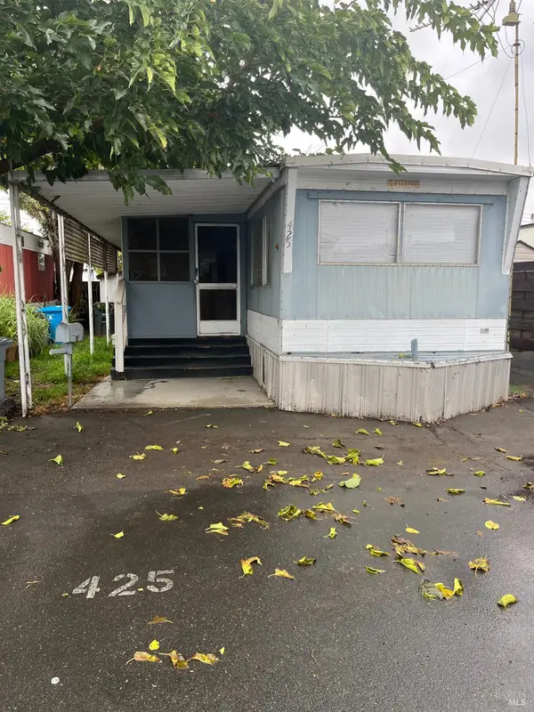 425 Olive Street, Vallejo, CA 94589