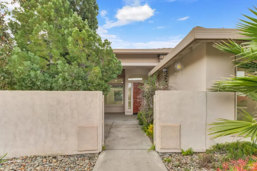 3650 Fullerton Court, Fairfield, CA 94533 - Image #2