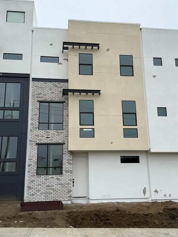 707 Catherine Street, Vacaville, CA 95688