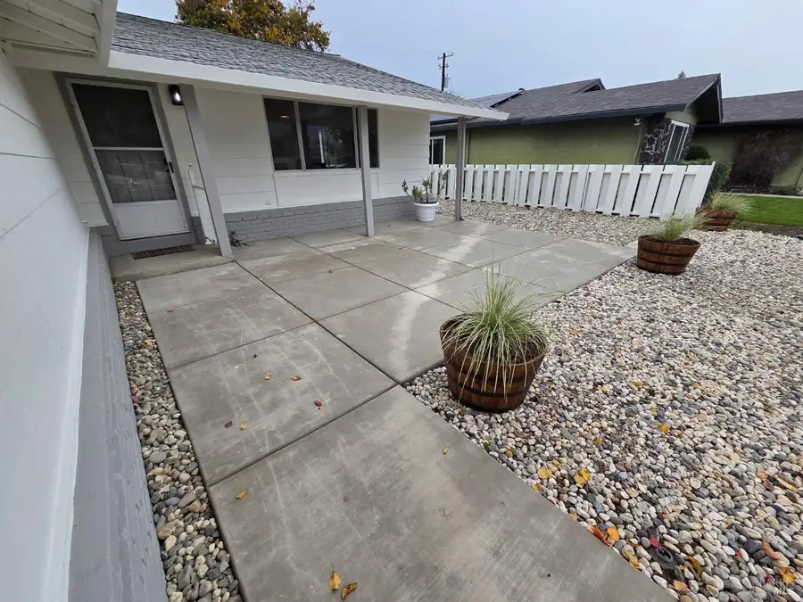 122 Carlsbad Circle, Vacaville, CA 95687 - Image #2
