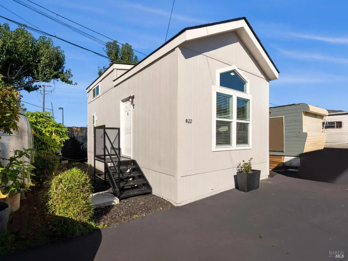 742 Francisco Boulevard #B22, San Rafael, CA 94901 - Image #1