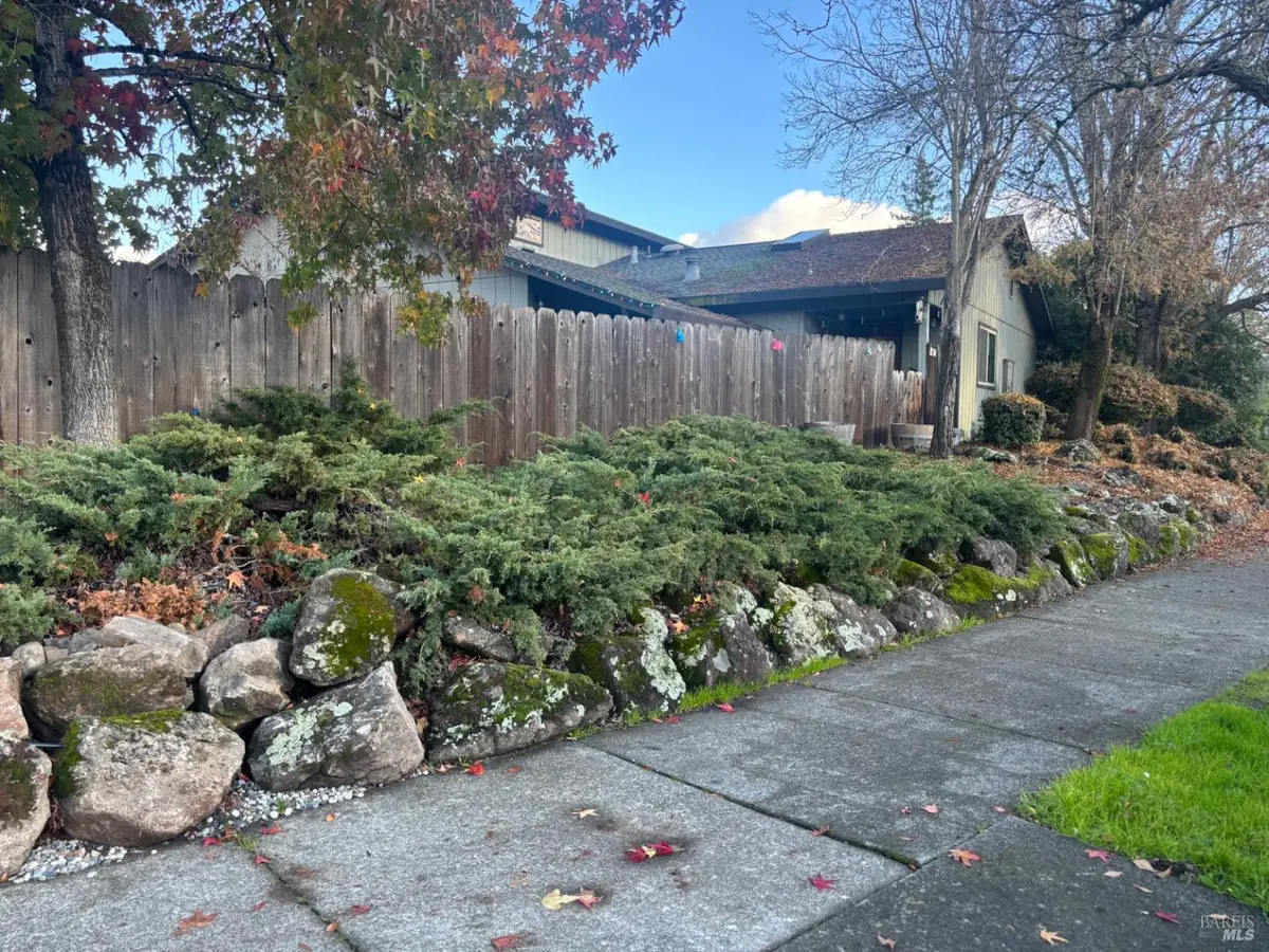 1830 Mission Boulevard, Santa Rosa, CA 95409 - Image #1