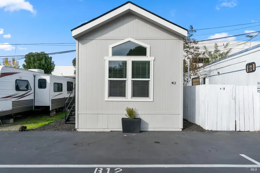 742 Francisco W Boulevard #B12, San Rafael, CA 94901 - Image #2