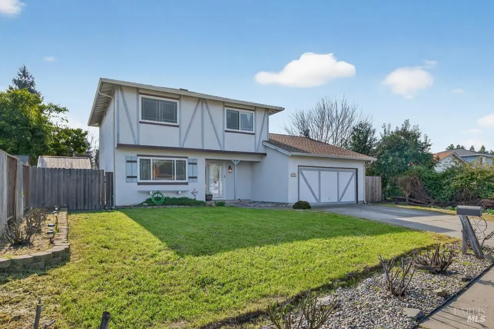 1355 W F Street, Dixon, CA 95620 - Image #1