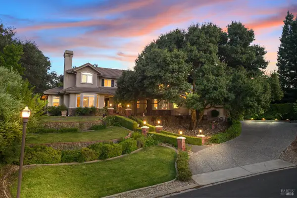 2054 Pinecrest Court, Vacaville, CA 95688