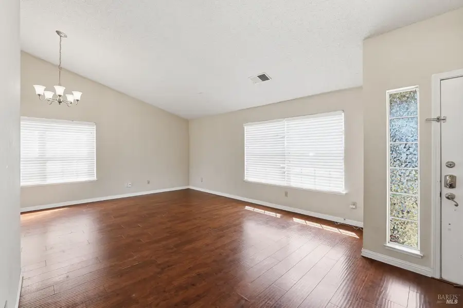29 Canterbury Circle, Vallejo, CA 94591 - #3