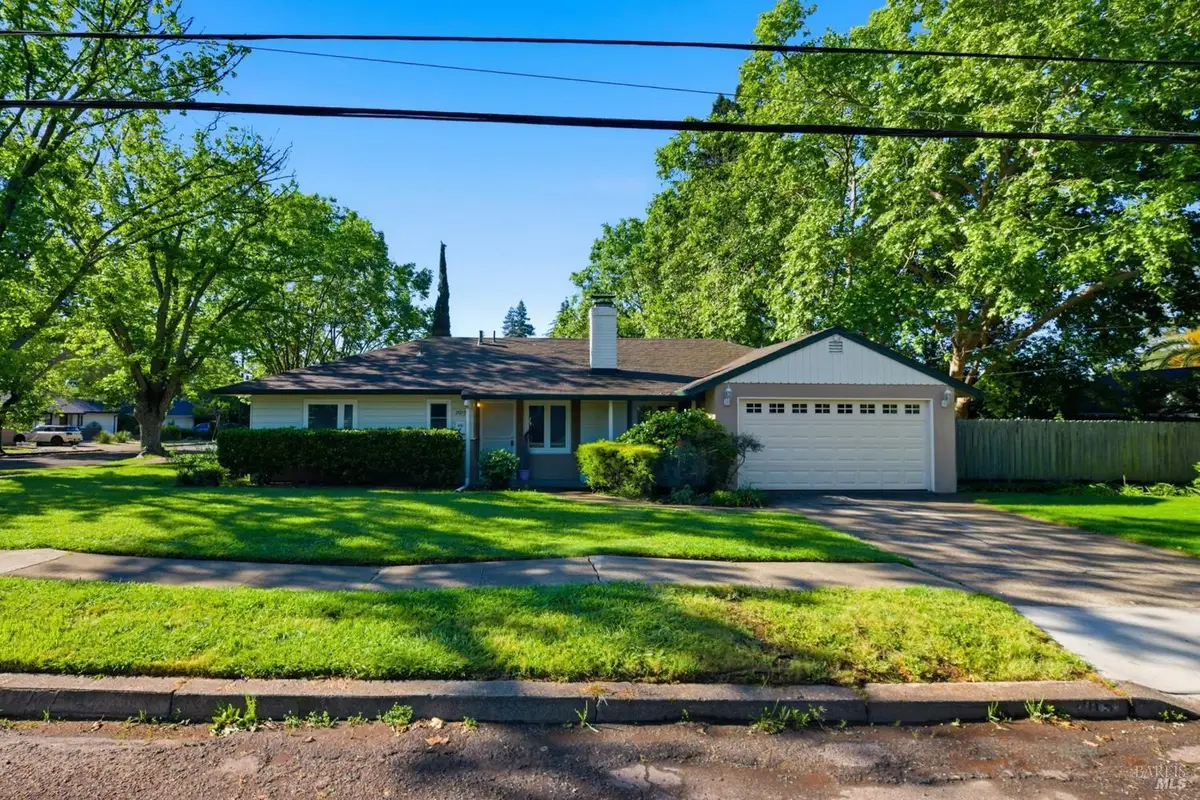 2015 Locust Street, Napa, CA 94559 - #1