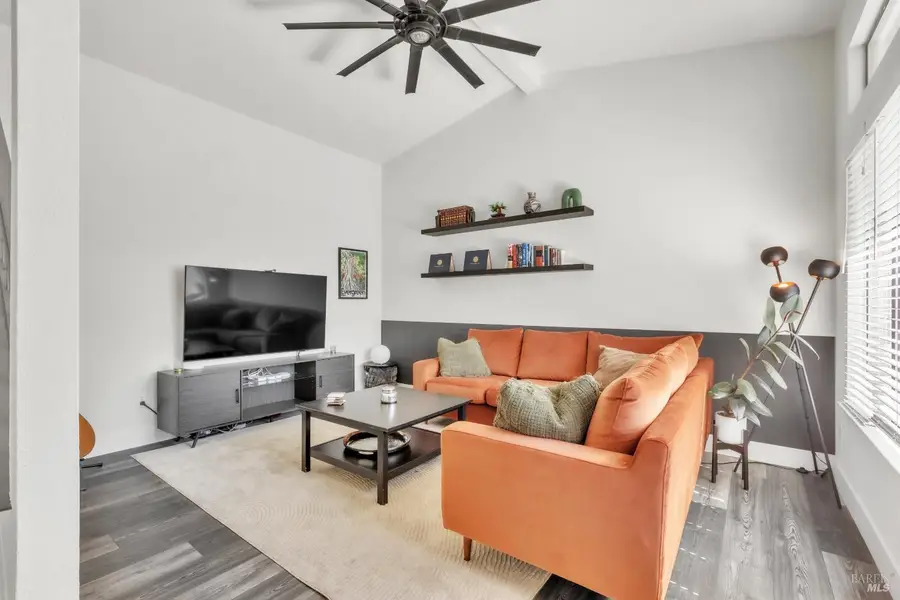 902 Meadowhawk Drive, Vacaville, CA 95687 - #3