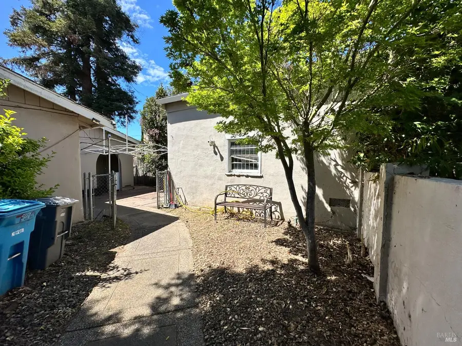 507 Central Avenue, Vallejo, CA 94590 - #2