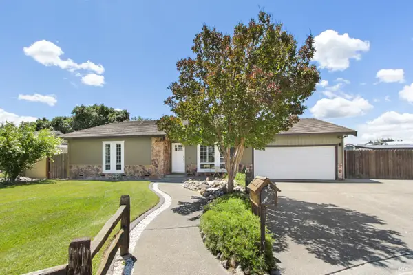 345 Alderglen Drive, Dixon, CA 95620